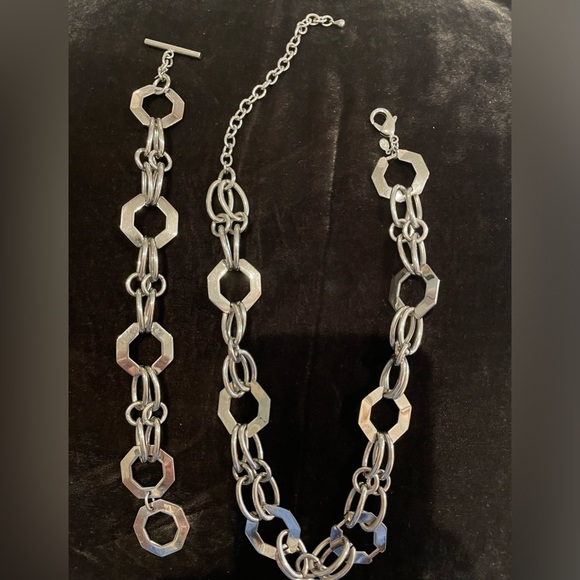 Premier Designs Retired Necklace And Bracelet Set EUC - Picture 1 of 3